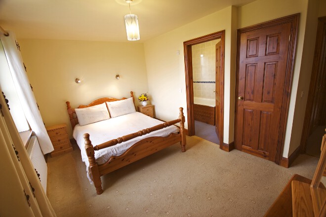 Chestnut En-Suite Double Room 